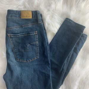 American Eagle High Rise Skinny Jean